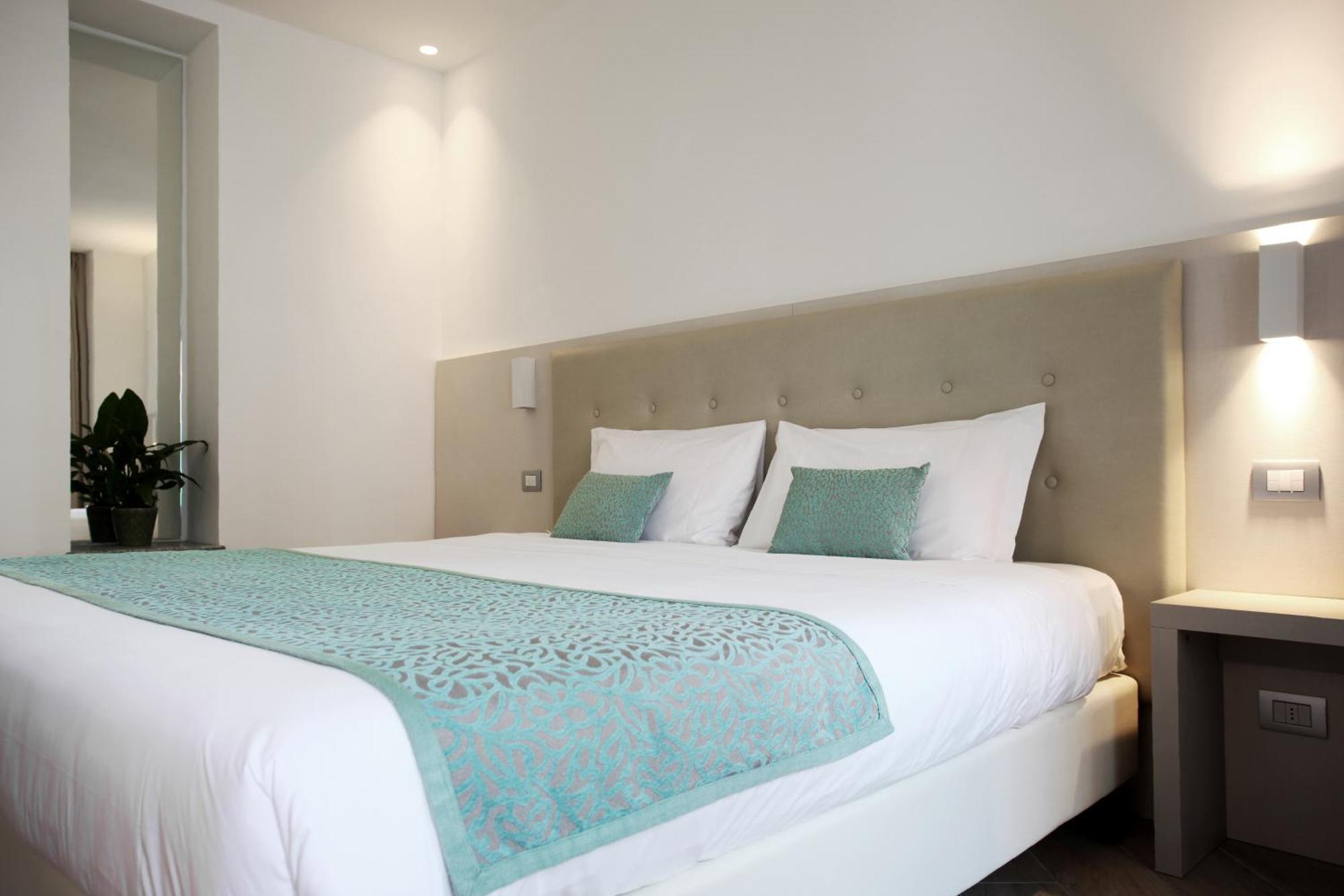Hotel Ponti Angera Εξωτερικό φωτογραφία