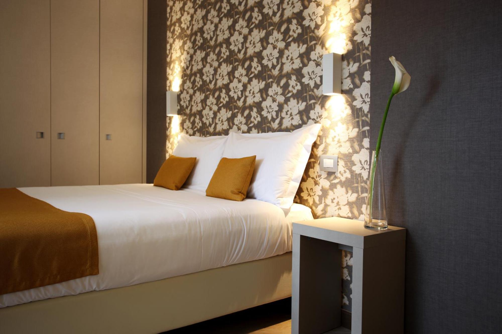 Hotel Ponti Angera Εξωτερικό φωτογραφία